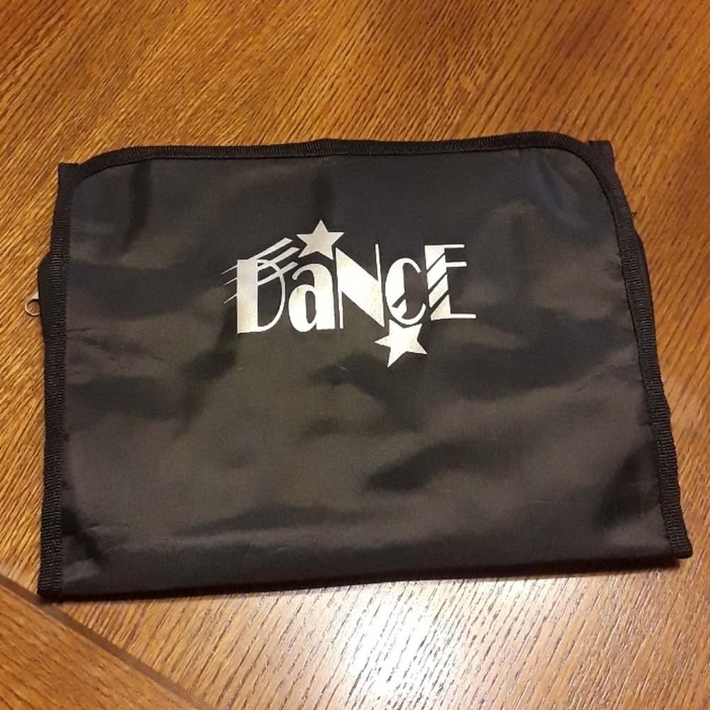 🐙DANCE Hanging Toiletry Bag